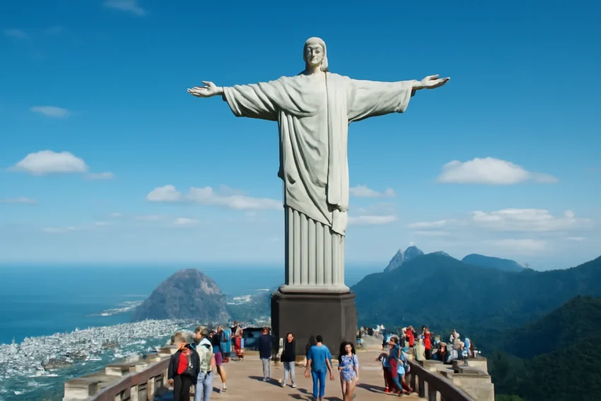christ the redeemer tour